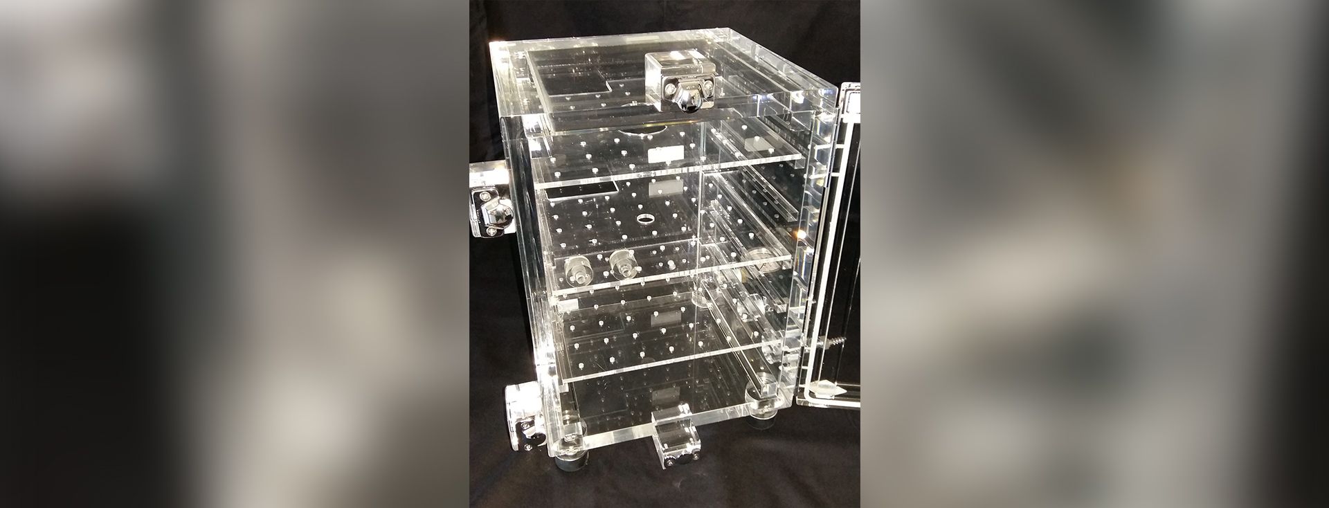 TRANSFORMATION ET USINAGE DE MATIERES PLASTIQUES